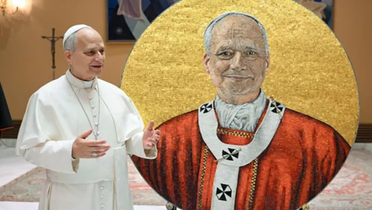 Vatican hoàn thành tranh khảm chân dung Ðức Lêô XIV